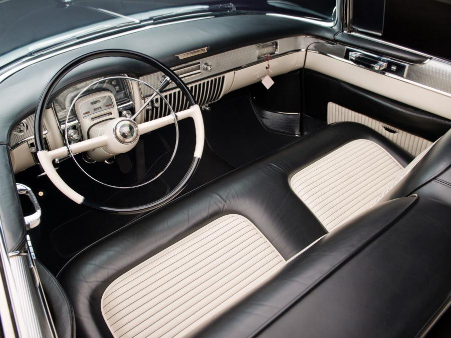 Интерьер Cadillac Series 62 Eldorado Special (6267SX) 1953 года  (фото 10 из 39)